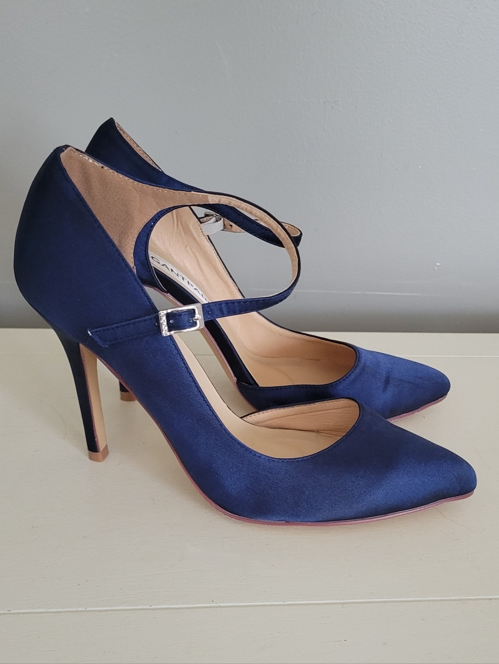 Elegant Park Blue Satin Heels